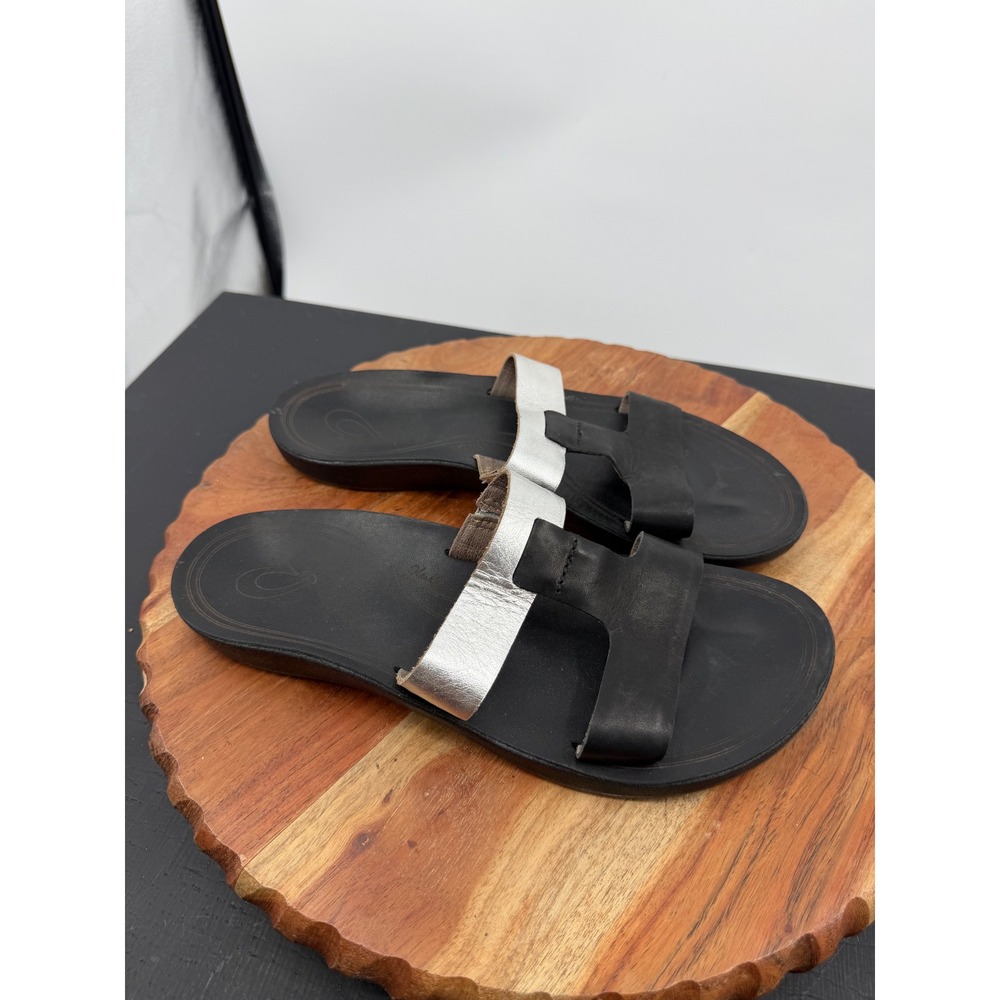 Olukai Kaekae Lile Sandals Women 8 Black Silver Leather Metallic Slides 20375‎